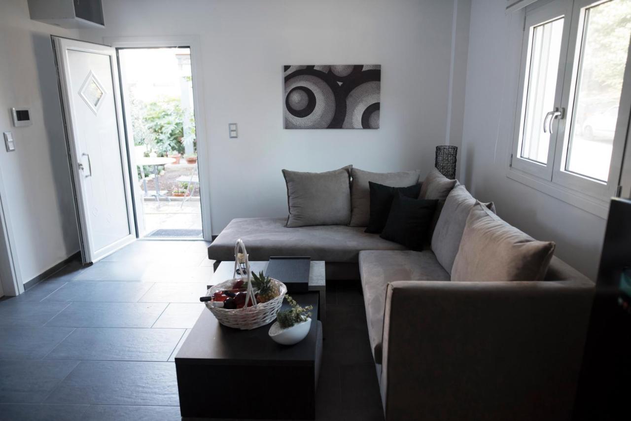 Lf Suites - Irene Thebes Екстер'єр фото